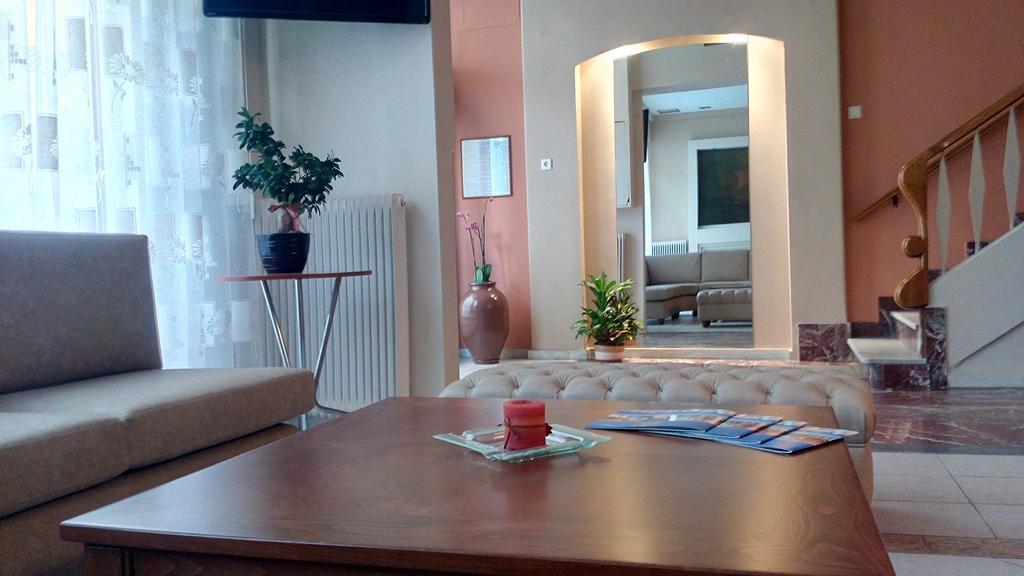 Hotel Argo Volos Buitenkant foto